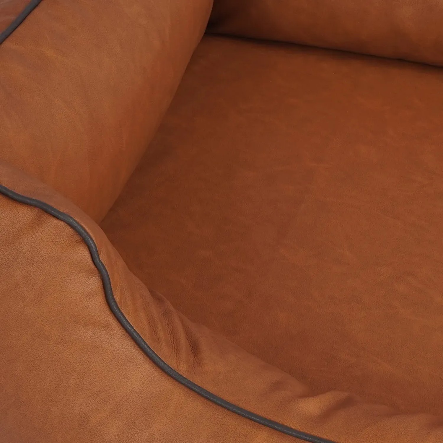 Detailaufnahme: Knuffelwuff Hundebett Henderson XXL aus Kunstleder in Rusty-Braun.