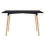 Schwarzer ML-Design Esstisch aus Holz, rechteckig, 120x70 cm, für 4-6 Personen.