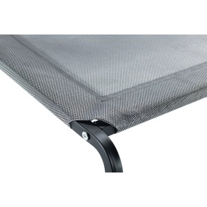 Detailaufnahme: Graue Knuffelwuff Hundeliege Cordura XXL, robustes Gestell, ideal für drinnen und draußen.