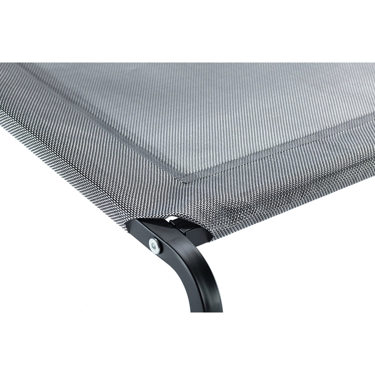 Detailaufnahme: Graue Knuffelwuff Hundeliege Cordura XXL, robustes Gestell, ideal für drinnen und draußen.