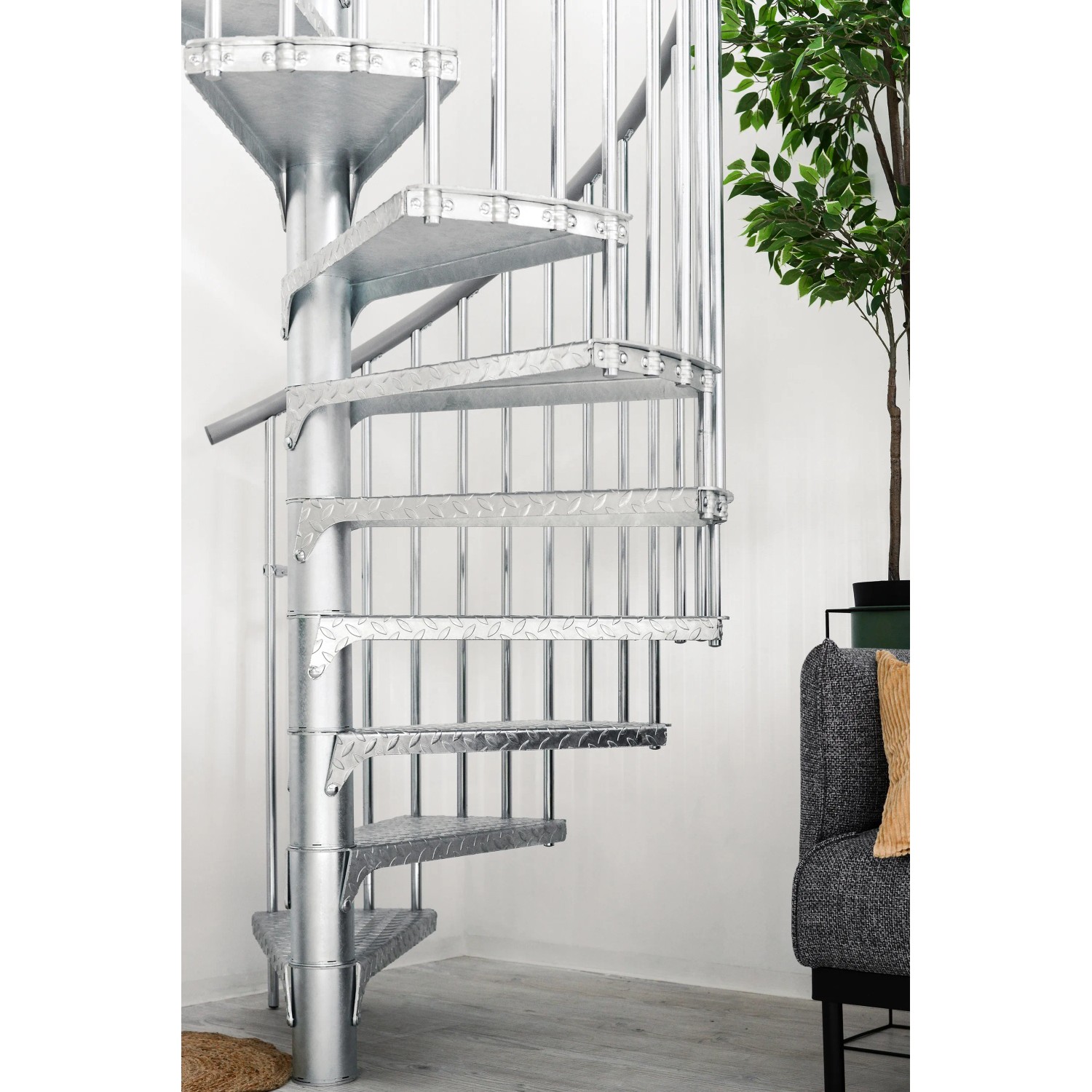 Minka Außentreppe Rondo Zink Smart 120 cm, verzinkte Spindeltreppe mit Metallgeländer und genoppten Stufen.