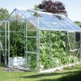 Vitavia Gewächshaus Jupiter 9900 aus Alu mit Pflanzen. Begehbares Garten Gewächshaus.