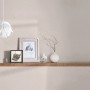 Beige AS-Creation Vliestapete Attractive mit leichter Struktur an Wand mit Deko.