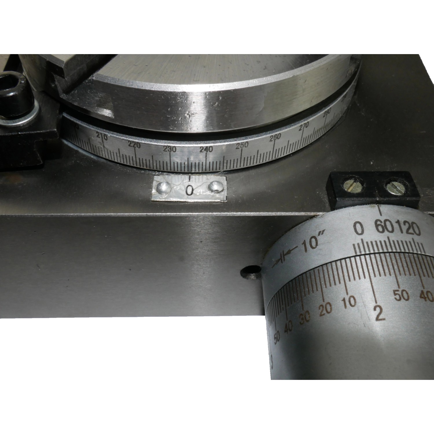 Rotwerk Teilapparat T 100 für Drehmaschine, Detailansicht der Skala.