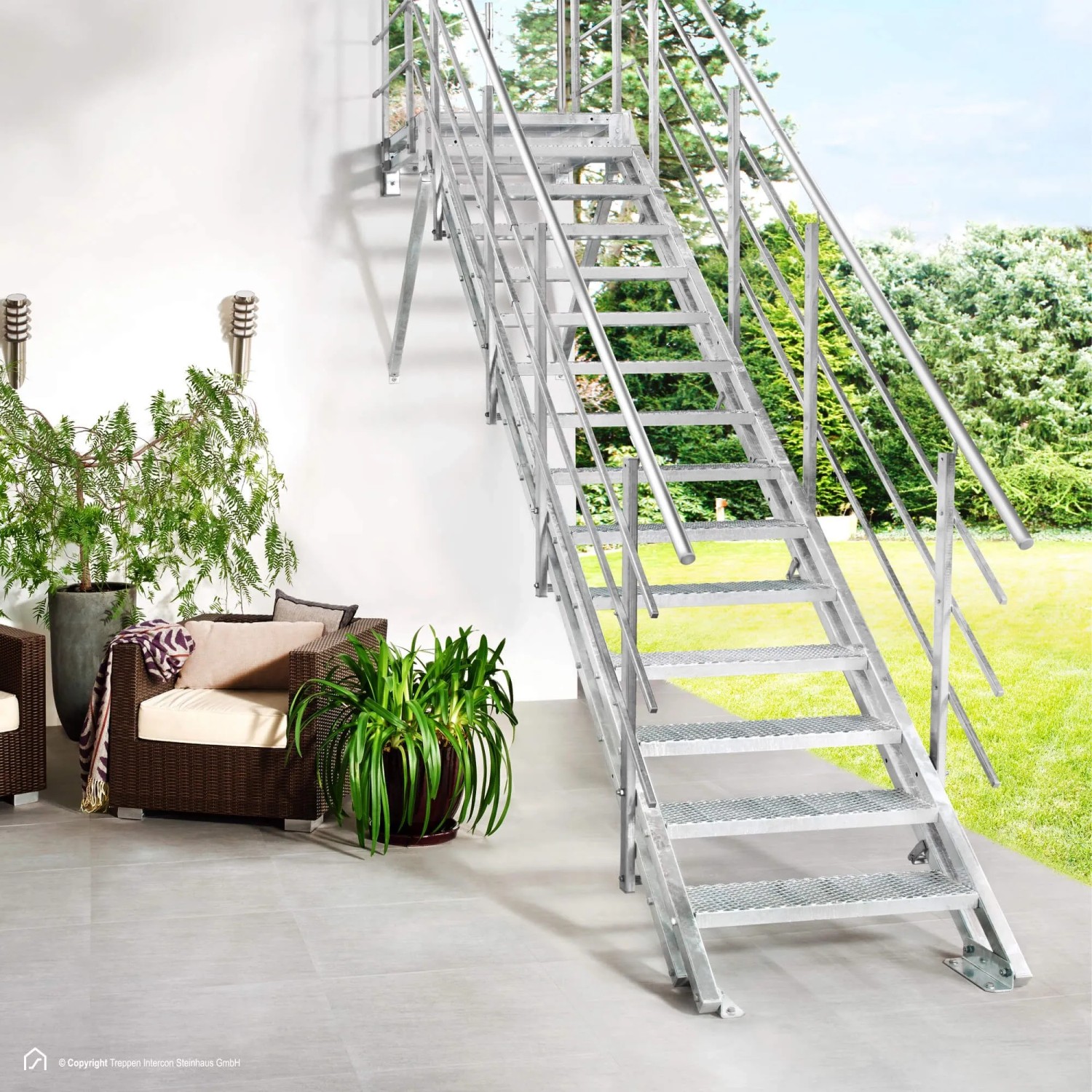 Treppen Intercon Außentreppe Hollywood Streckgitter + Podest Stufenbreite 80 cm Mit 15 Stufen Beidseitiges Geländer