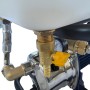 Detailaufnahme: FM-SOLAR Befüllstation für Solar- und Heizungsanlagen mit Pumpe und Tank.