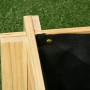 Detailansicht des Outsunny Hochbeets aus Tannenholz mit Pflanzfolie und Stecksystem.