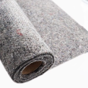 Graues Aquagart Teichvlies 500g, 10m² Rolle zum Schutz der Teichfolie.