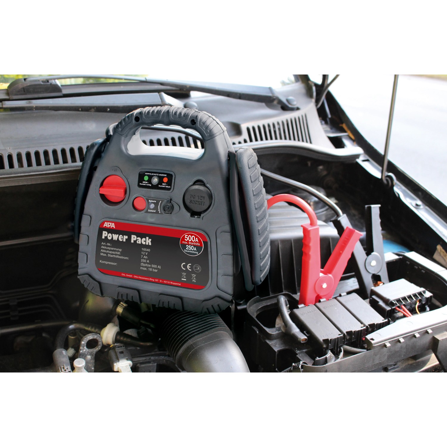 APA Starthilfe Powerpack 250 A mit Kompressor im Motorraum, inkl. Klemmen und Kabel.