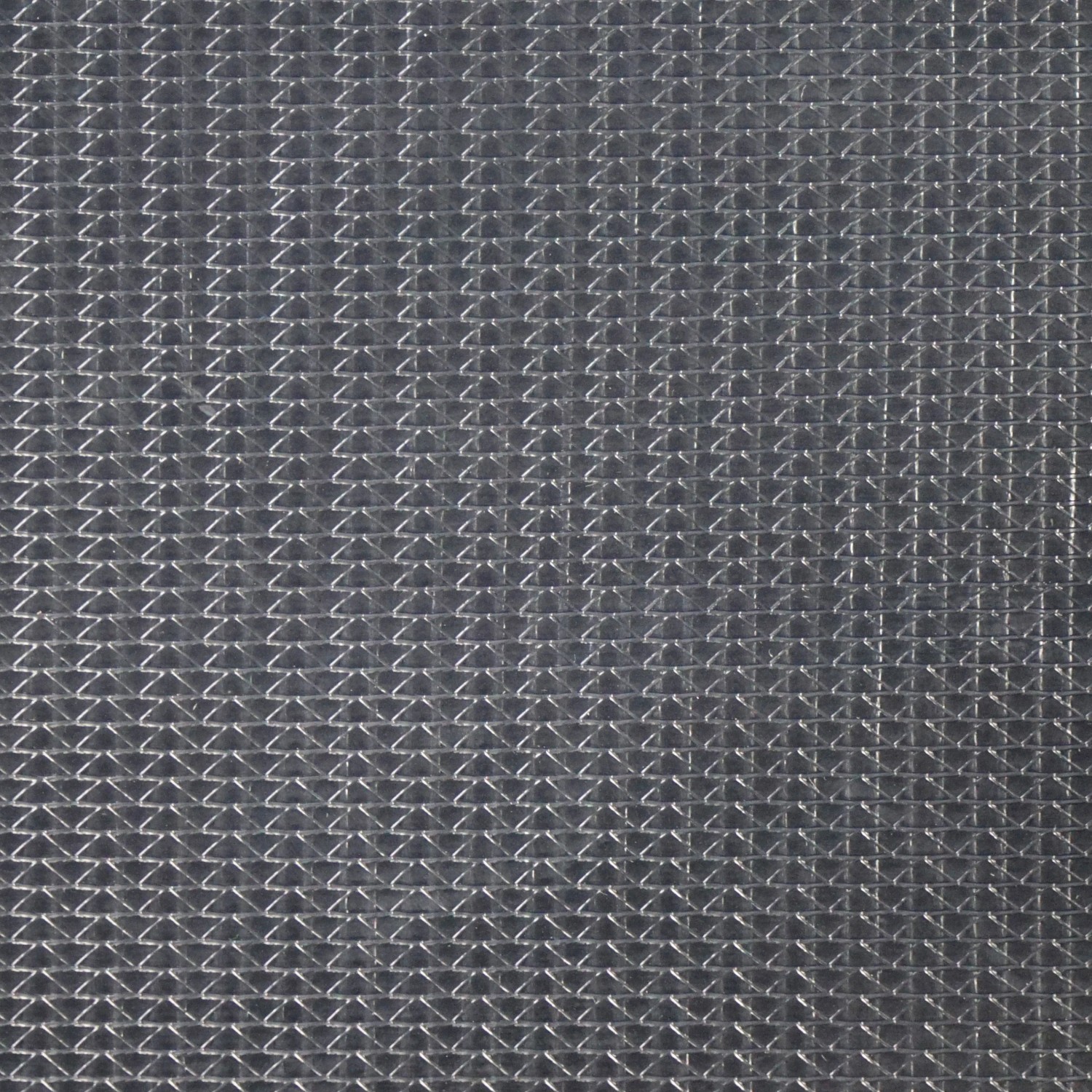 Detailaufnahme der schwarzen EXIT Premium Pool-Abdeckplane 400x200cm. Strukturierte Oberfläche.