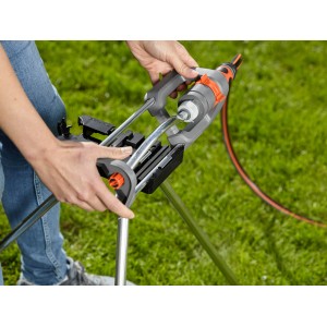 Gardena Regner-Stativ: Hochregner-Aufsatz für Kreis-, Viereck-, Sprüh- und Mehrflächenregner.