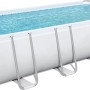Bestway Stahlrahmenpool-Set Power Steel, rechteckig, 549x274x122 cm, mit Wasser gefüllt.
