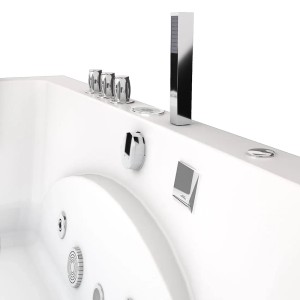 Detailansicht der AcquaVapore Eck-Badewanne W81R-TH-A-SC 90x180 mit Armaturen und Handbrause.