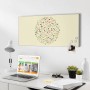 Silberne Magnettafel 78x37cm mit Blumenreigen-Motiv und Magneten als Wanddekoration.