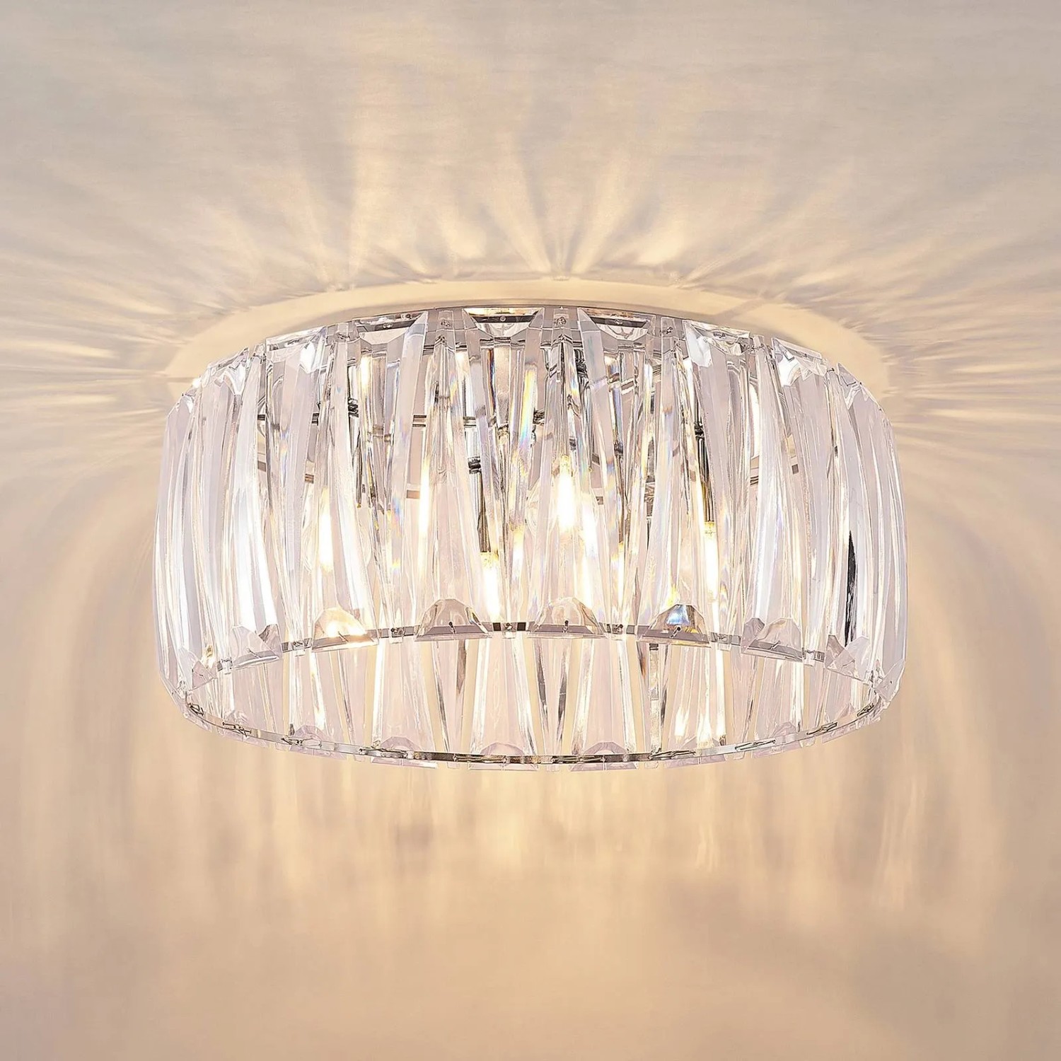 Transparente Lindby Deckenlampe Sofia, 4-flammig, für Wohnzimmer. Moderne Deckenleuchte.