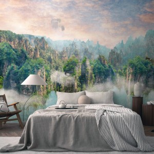 Fototapete mit Landschaftsmotiv in Grün, Blau, Braun und Beige. Natur Tapete für Wohnraum.