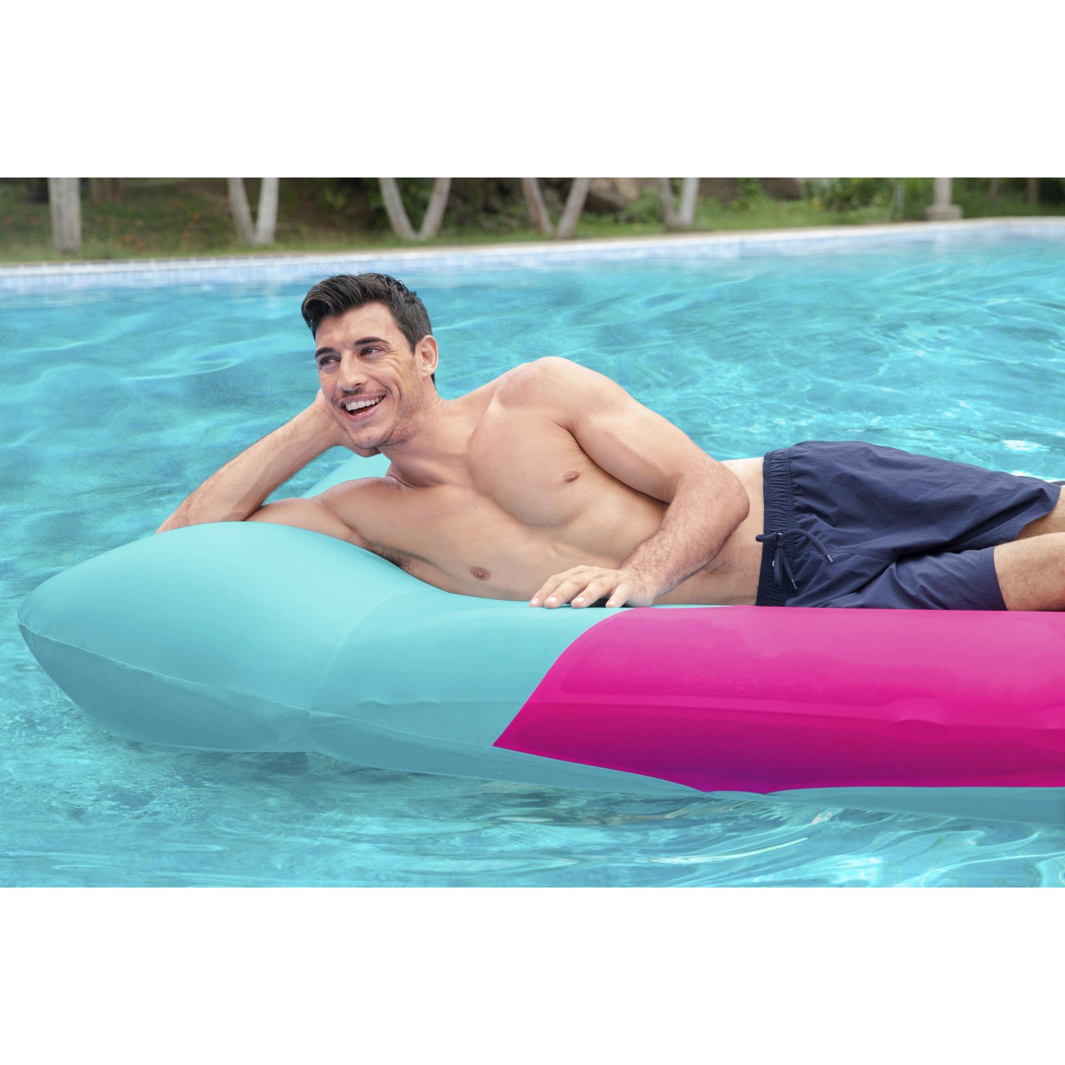 Bestway Luftmatratze Pool mit Textilbezug 200 x 129 cm kaufen bei OBI