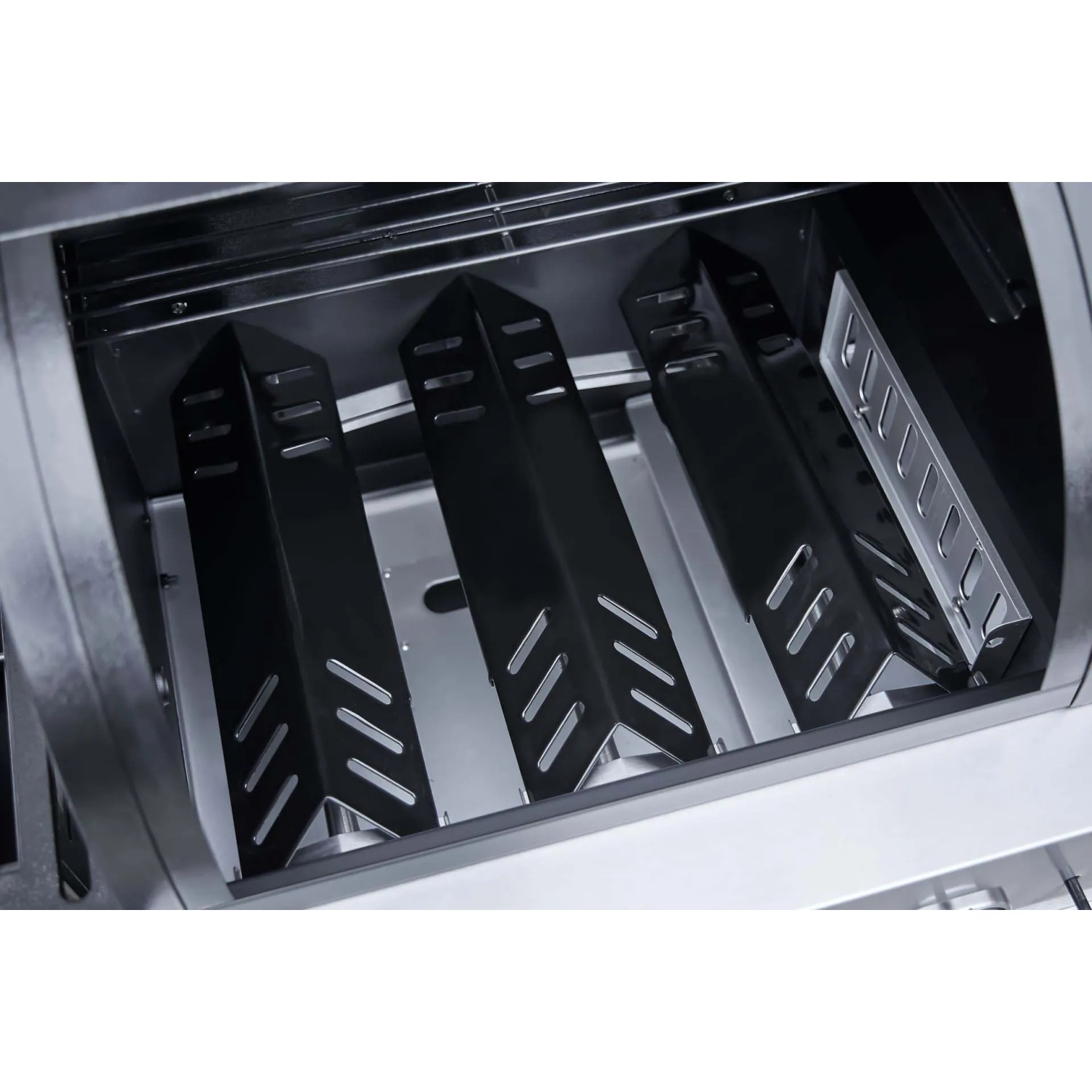 Innenansicht El Fuego Kombigrill: Brennerabdeckung und Infrarotbrenner für Gasgrill