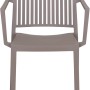 Stapelbarer Gartenstuhl Lane von Siena Garden in Taupe, mit Armlehnen und Lattenmuster.