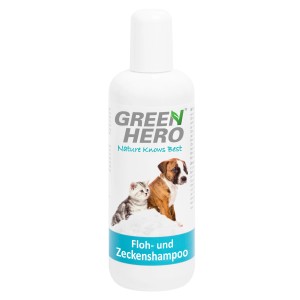 GreenHero Floh- und Zeckenshampoo für Hunde und Katzen in weißer Flasche.
