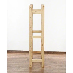 Weinregal Pinotwine aus Kiefernholz, unbehandelt, für 42 Flaschen.