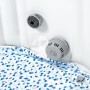Detailansicht des Bestway Lay-Z-Spa Barbuda AirJet Whirlpools mit blauen Mosaikmuster.