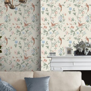 Laura Ashley Vliestapete Summer Palace mit floralem Muster in Beige, Apricot und Salbei.