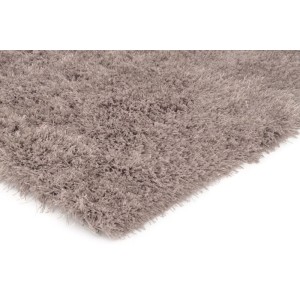 Nahaufnahme eines taupefarbenen Vercai Rugs Hochflor-Teppichs Soho aus weichem Polyester, 120x170 cm.
