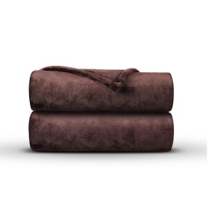 Bestlivings Kuscheldecke Mirabella, 220x240 cm, braun, Cashmere Touch, gestapelt.