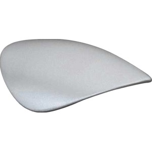 Aluminiumfarbener Möbelgriff 1535 in Tropfenform.