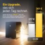 Solakon ONE Speicher für Balkonkraftwerk. Schwarzes Gerät, leuchtender Boden. Balkendiagramm zeigt 361€ Ersparnis.