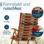 Orange-beige-karierte Hochlehner-Gartenstuhlauflage mit Befestigungsbändern auf Holzstuhl. Formstabil, rutschfest & windfest.