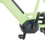 Detailaufnahme: Prophete Urbanicer 3.0 E-Bike, hellgrüner Rahmen, AEG Mittelmotor, Pedal und Hinterrad.