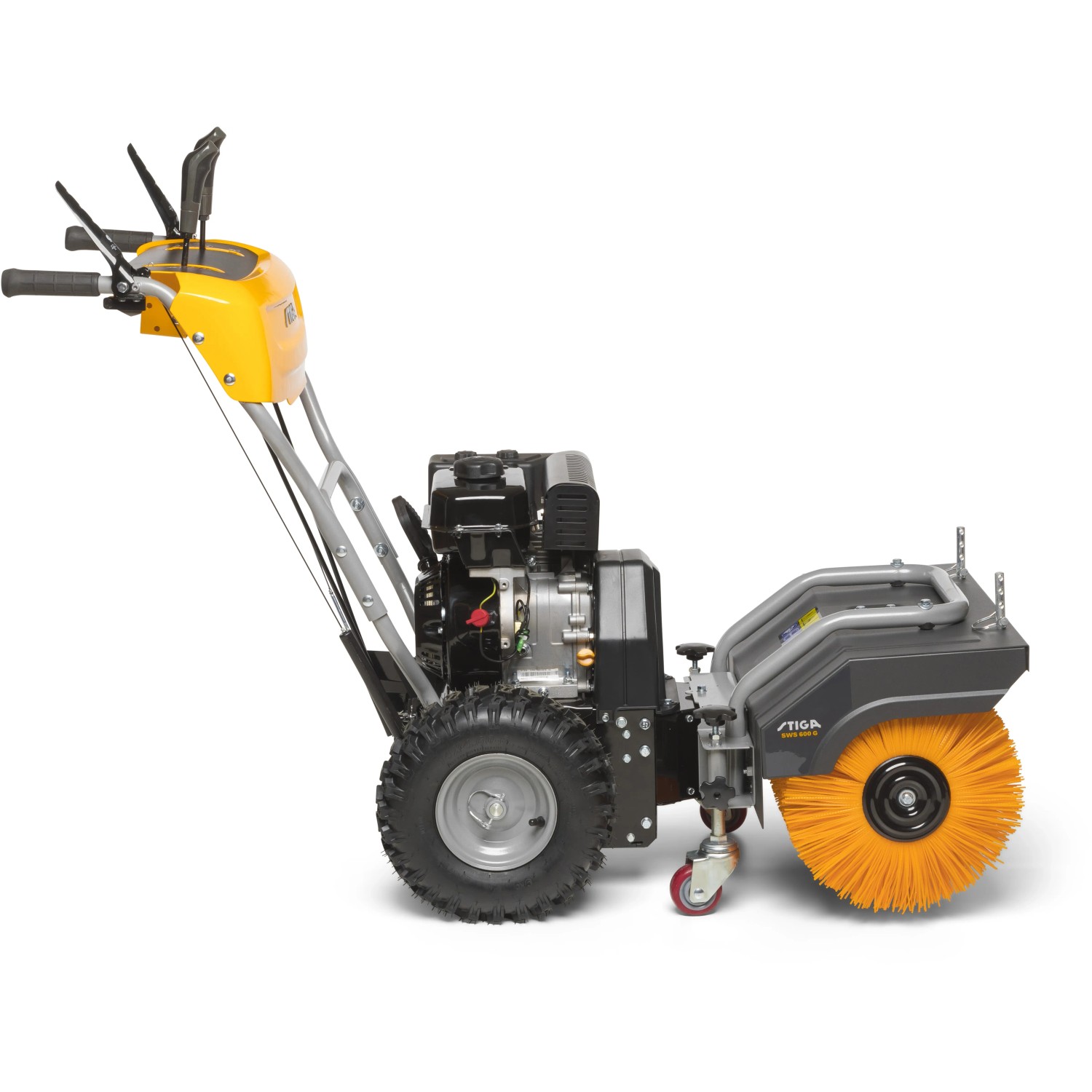 Stiga Kehrmaschine SWS 800 G mit Benzinmotor und rotierender Bürste.