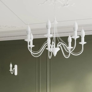 Weißer Sollux Lighting Kronleuchter Minerwa 7 mit Kerzenoptik im Interieur.