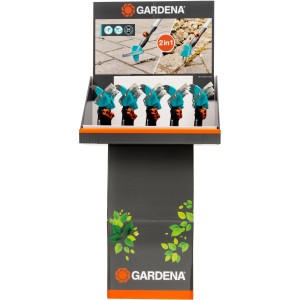 Gardena Fugenkratzer Combisystem 2 in 1 auf Verkaufsdisplay. Gartenhandgerät zum Entfernen von Unkraut.