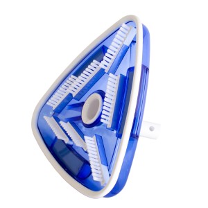 Dreieckiger, transparenter Pool Bodensauger mit Bürsten für Schlauchanschluss 32/38 mm zur Poolreinigung.