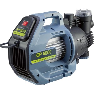Gartenpumpe 6000 l zur Bewässerung mit 900W Leistung und Vorfilter für lange Lebensdauer.