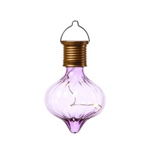 Lila LED Solar-Kugelleuchte, orientalische Glühbirnenform, warmweiße Lichterkette, goldene Aufhängung für Garten, Terrasse.