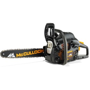 McCulloch CS42S Benzin-Kettensäge mit 35 cm Schwertlänge. Leistungsstark und vielseitig für Gartenarbeiten.