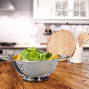 Relaxdays Küchensieb Edelstahl Mit Standfuß 12 cm x 28 cm 0,26 kg