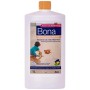 Weiße Bona Parkett Refresher 1L Flasche mit orangefarbenem Deckel. Etikett zeigt Kind auf geöltem Holzboden.
