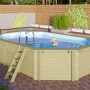 Karibu Holzpool 4 KDI mit Leiter und Poolfolie im Garten.