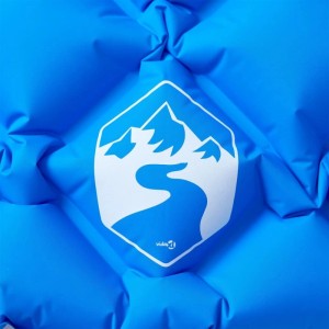 Blaue vidaXL Isomatte mit Kissen für Camping & Outdoor.