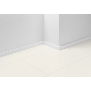 Weiße Parador Sockelleiste SL 3 Uni, 40x16x2200 mm, für harmonischen Wandabschluss.