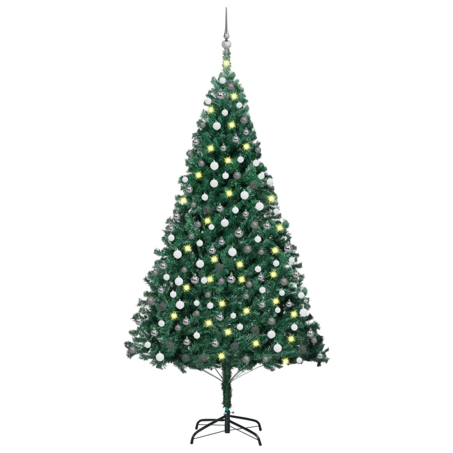Geschmückter, künstlicher, grüner Weihnachtsbaum mit LED-Lichtern und weißen/grauen Kugeln, 210 cm hoch.