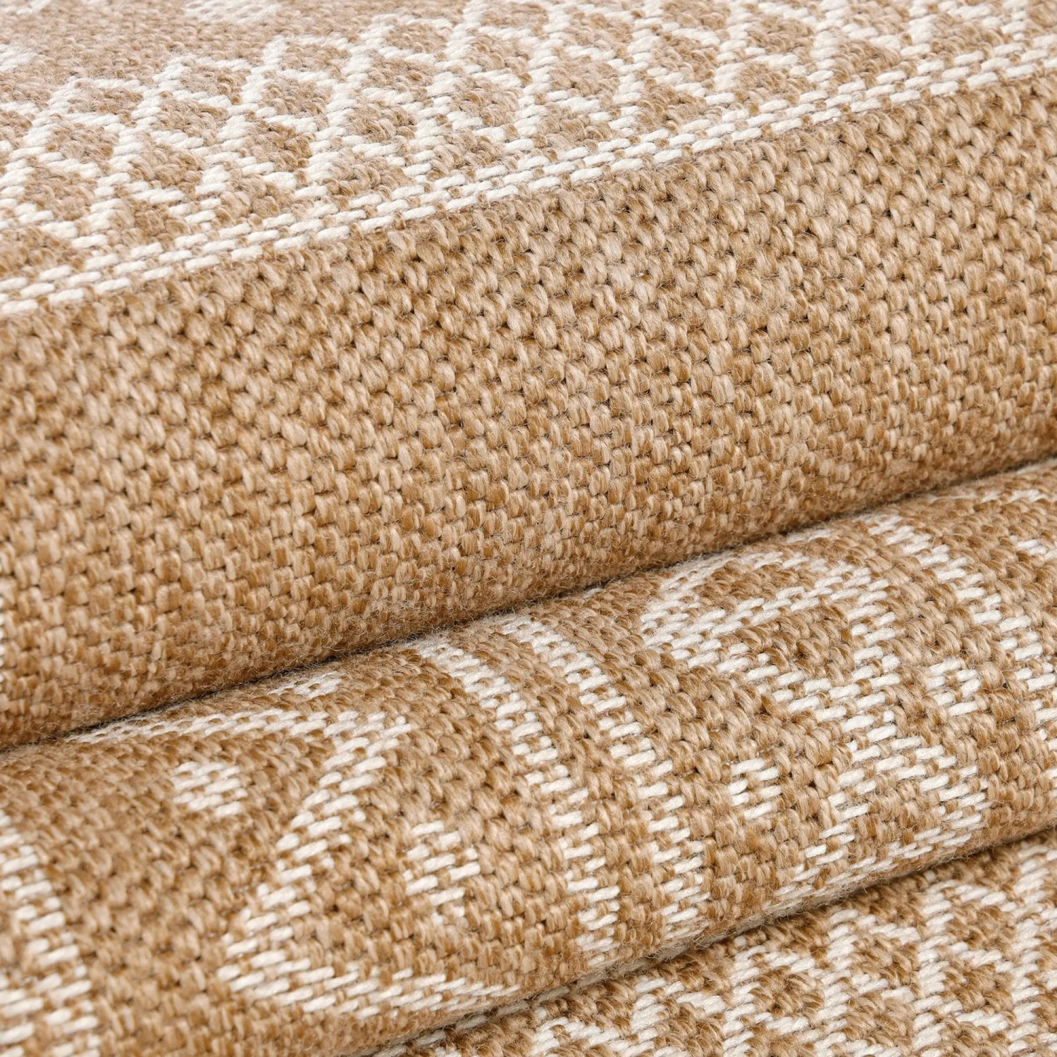 Beiger Ayyildiz Outdoor-Teppich Dhaka (200x290 cm) mit Vintage-Muster, ideal für Balkon und Terrasse.