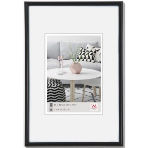 Schwarzer Kunststoff Bilderrahmen Galeria 9x13 cm von walther design. Dekoartikel für Wohnaccessoires.