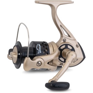 Westline Angelrolle EN-XS² 30: Goldfarbene Angelrolle mit schwarzer Spule und Kurbel.