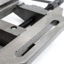 Robuster Wiltec Maschinenschraubstock aus Gusseisen mit Gewindespindel und Befestigungsschlitzen für Werkstattarbeiten.